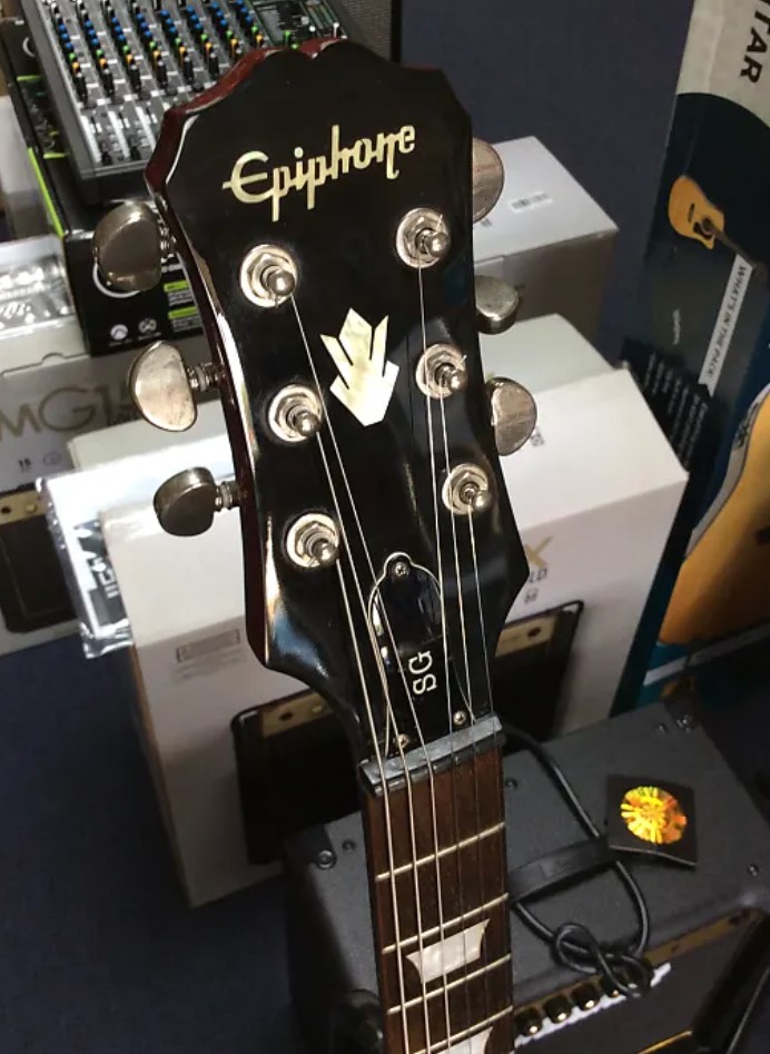 Epiphone_SG_HEAD